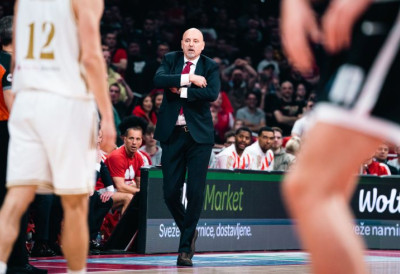 "Притисак је био превелики, нисмо играли добро и зато смо изгубили" САША ОБРАДОВИЋ ПОСЛЕ ПОРАЗА У ВЕЧИТОМ ДЕРБИЈУ: "Нисам понижавао Партизан"