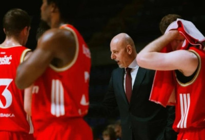 "Желимо нову победу" САША ОБРАДОВИЋ ПРЕД ДРУГИ ДУЕЛ СА ЗЛАТИБОРОМ У КЛС: "Рецепт је исти као и пред први меч, чврсто, агресивно... "