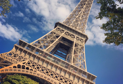 Станите на степенице историје ДЕО АЈФЕЛОВОГ ТОРЊА ИЗ 1889. ГОДИНЕ НА АУКЦИЈИ