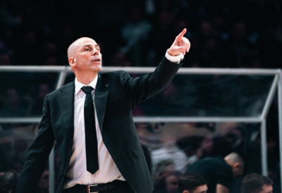 "Наравно да сам срећан због шест везаних победа у Евролиги" ПЕЊАРОЈА ПОСЛЕ СЛАВЉА ПАРТИЗАНА У ВЕЧИТОМ ДЕРБИЈУ "Свесни смо величину ове победе и колико она значи нашим играчима и навијачима"