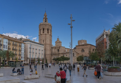 ДЕМОНСТРАНТИ У ВАЛЕНСИЈИ СРАМНО СКАНДИРАЛИ: "Ко не скаче, тај је Шпанац"