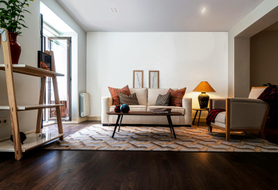 Свеже, природно и без хемије! Ево како да вам СТАН УВЕК МИРИШЕ КАО НОВ Ово су 3 једноставна ТРИКА за СВЕЖИНУ У ДОМУ која траје цео дан