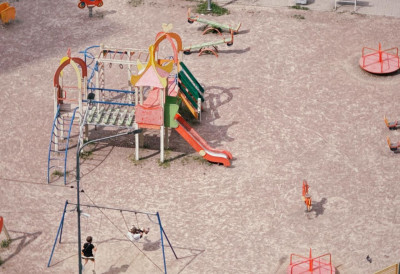 ВРБАС ДОБИЈА ТРИ НОВА МОДЕРНА ИГРАЛИШТА! Велике вести за родитеље и децу- Држава издвојила више од 13 МИЛИОНА ДИНАРА