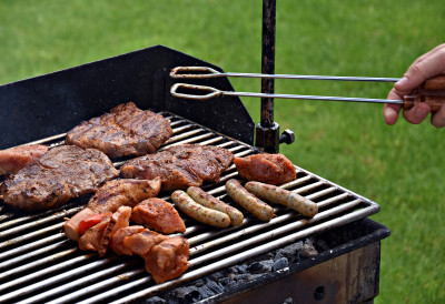 ОВО ЈЕ НАЈБОЉЕ МЕСО ЗА РОШТИЉАЊЕ Првомајски уранак не може да омане ако се придржавате ових правила