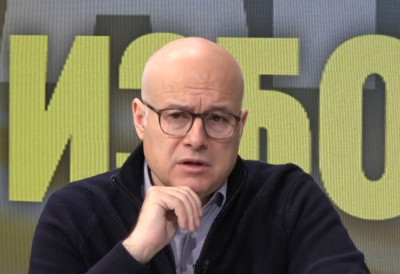 "РЕКТОР ЂОКИЋ НИЈЕ ПОКАЗАО ДА ЖАЛИ ЗА ТРАГИЧНО СТРАДАЛОМ СТУДЕНТКИЊОМ" Лидер СНС Вучевић о скандалу без преседана: То ме је шокирало претходних дана!