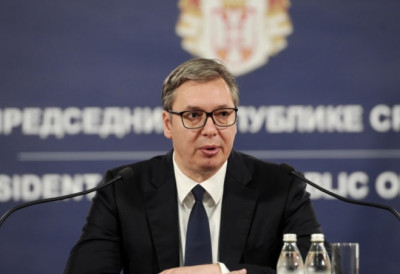 ПРЕДСЕДНИК ВУЧИЋ ПОЗВАО ТРИ СТРАНКЕ НА КОНСУЛТАЦИЈЕ Разговори крећу сутра у 9.00 часова