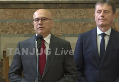 "ОНИ ПРИЧАЈУ СА ПИЦУЛОМ, А УНУТАР СВОЈЕ ДРЖАВЕ НЕЋЕ" Лидер СНС Вучевић након консултација са председником Вучићем, открио и шта чека њихову странку у априлу