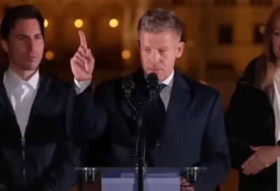 (ВИДЕО) ПЕТЕР МАЂАР ГОСТОВАО НА ЈАВНОМ СЕРВИСУ, ПА ИХ УПОЗОРИО: "Суспендоваћемо вас, због онога што се догађало овде облизивао би се Гебелс"