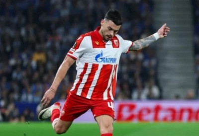 ЦРВЕНА ЗВЕЗДА ПРЕЛОМИЛА: Радоњић остаје ван тима до краја уговора