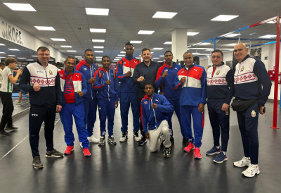 (ФОТО) КУБАНСКИ БОКСЕРИ НА ПРИПРЕМАМА У ЛОЗНИЦИ: Лагатор на мапи светског бокса