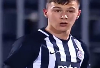 ФИЛИП СТЕВАНОВИЋ ВРАТИО СЕ ФУДБАЛУ ПОСЛЕ 13 МЕСЕЦИ: Био је стартер у редовима белгијског друголигаша Ломела