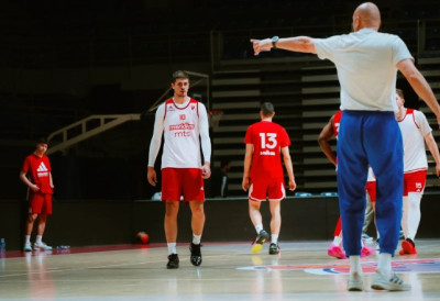 НОВО ТАКМИЧЊЕ, АЛИ ЦИЉ ЈЕ ИСТИ: Црвена звезда дочекује Златибор у четвртфиналу Кошаркашке лиге Србије