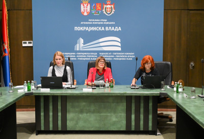 НОВО САНИТЕТСКО ВОЗИЛО СТИЖЕ У БЕЛУ ЦРКВУ Покрајина финансира набавку, бољи услови за више од 15.000 пацијената