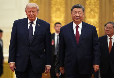 "РЕКАО ЈЕ ДА НЕЋЕ ДАВАТИ ВОЈНУ ОПРЕМУ ИРАНУ” Трамп: Си Ђинпинг понудио помоћ Кине за отварање Ормуског мореуза