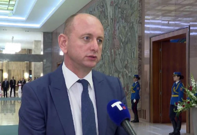 НАСТАВЉА СЕ ОТПРИЗНАВАЊЕ ТЗВ КОСОВА Кнежевић: После Зете, биће у Пљевљима, Андријевици, Берану, Херцег Новом...