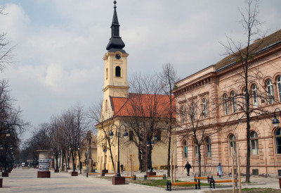 Средње школе у Апатину отварају врата новим генерацијама БЕСПЛАТАН ДОМ, ПРЕВОЗ И СТИПЕНДИЈЕ ЗА ЂАКЕ Будуће средњошколце чекају бројне погодности