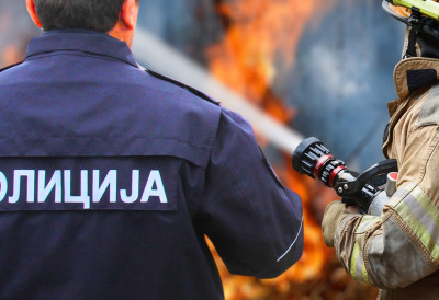 ПОЖАР НА ВИКЕНДИЦИ, НАПАД СЕКИРОМ, САОБРАЋАЈНА НЕСРЕЋА Ово је црни биланс 1. маја у Србији