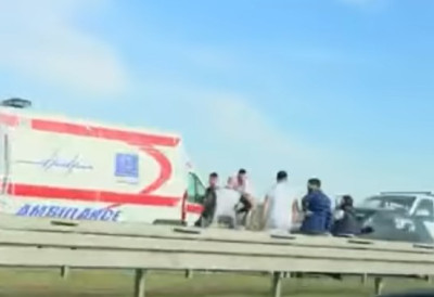 (ФОТО, ВИДЕО) Шесторо повређено, једна особа у тешком стању! НОВИ ДЕТАЉИ ЈЕЗИВЕ НЕСРЕЋЕ КОД БАТАЈНИЧКЕ ПЕТЉЕ Четири возила се сударила