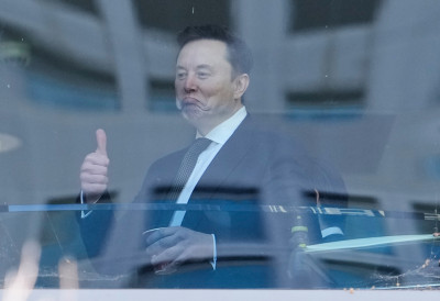 ФРАНЦУСКО ТУЖИЛАШТВО ПРОТИВ МАСКА ЗБОГ ДЕЧЈЕ ПОРНОГРАФИИЈЕ? Покренута истрага због ширења непримерених садржаја платформом Икс