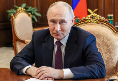 МОЖЕ ДА НАПАДНЕ КОГА ГОД ПОЖЕЛИ Путину дозвољена инвазија на стране земље РУСКИ ПАРЛАМЕНТ УСВОЈИО ОВАКАВ ЗАКОН