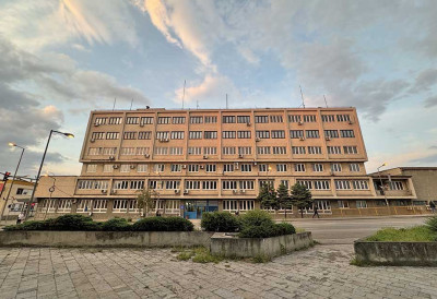 ПОЛИЦИЈА У ЗРЕЊАНИНУ ИЗДАЛА ВАЖНО ОБАВЕШТЕЊЕ Од 8. до 11. маја очекују се окупљања на више локација