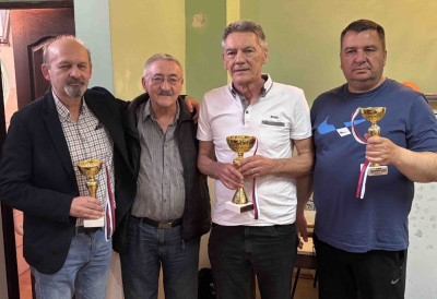 ШАХОВСКИ ТУРНИР ПОВОДОМ ДАНА ОПШТИНЕ ПЕЋИНЦИ: Победник Лаза Бабић