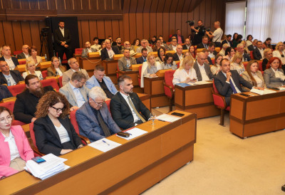 ГРАДСКИ ОДБОРНИЦИ УСВОЈИЛИ ВАЖНУ ОДЛУКУ Формира се комисија за решавање спорови за експропијацију мирним путем