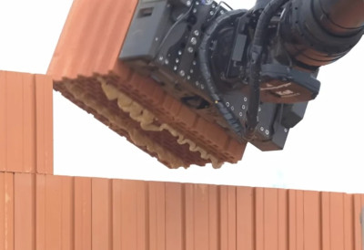 (VIDEO) STIŽE ROBOT ZIDAR: Menja šest radnika, zida 10 kvadrata na sat i ne plaši se lošeg vremena
