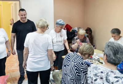 ТРАДИЦИЈА И СТВАРАЛАШТВО У ВРБАСУ На радионици више од 80 жена из Војводине