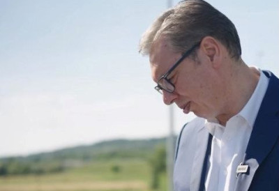 Vučić pozvao građane na današnji veliki skup i uputio snažnu poruku: „Srbija mora da bude jedna porodica“
