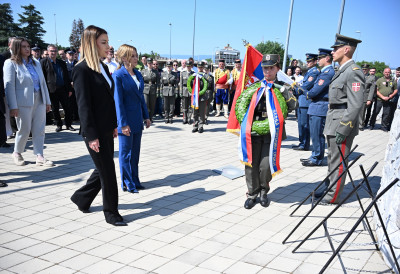 MESAROVIĆ NA VIDOVDAN POSLALA SNAŽNU PORUKU “Samo ujedinjeni možemo nastaviti putem mira i stabilnosti Srbije”