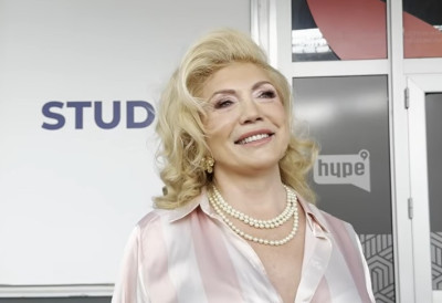 „ЉУДИ ЖИВЕ ОД ТОЛИКЕ ПЕНЗИЈЕ“ Сузана Манчић, познатија као “Лото девојка”, открила колико месечно прима, износ ће вас изненадити