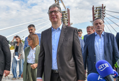 „ОЧЕКУЈЕМ ПОБЕДУ У НОВОМ САДУ, СВЕ ОСТАЛО ЈЕ ПОРАЗ!“ Вучић: Имаћемо највећи скуп у историји севера Србије