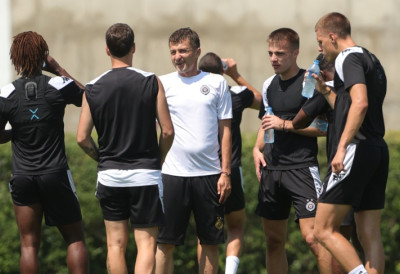 OVIH PET TIMOVA TESTIRA „PARNI VALjAK“ Partizan objavio rivale u prijateljskim duelima