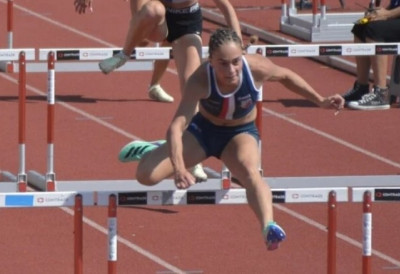 ATLETIČARKA VOŠE ZABLISTALA NA BALKANIJADI! Titula i bronza Milici Emini, u Novi Sad stigle medalje i u štafeti i bacanju koplja
