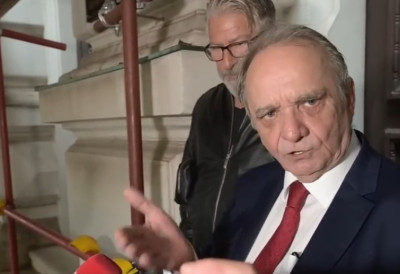 ZAKON DRUGI PUT ISPOŠTOVAN Predsednik Hrvatske Zoran Milanović oduzeo sva odlikovanja Branimiru Glavašu EVO KOJE MEDALjE SAD NAMERAVA DA NOSI