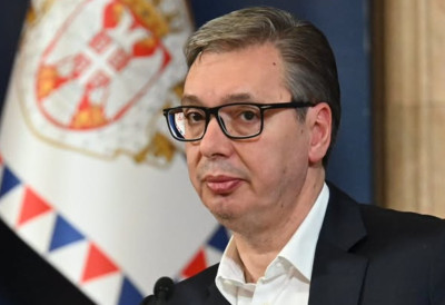Важан сусрет у Београду: Вучић разговара са азербејџанским министром одбране