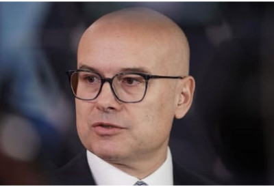 "ОПЕТ СТЕ ЛАГАЛИ ЗА МЕДАЉУ" Лидер СНС Вучевић реаговао на нове доказе ВЈТ! Распалио по лажима блокадера о ЗВУЧНОМ ТОПУ: Спремни су да газе преко живота људи да би остварили своје политичке циљеве