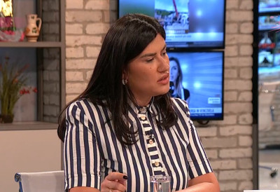 "PREDSEDNIK VUČIĆ JE NAJVEĆI FAKTOR POMIRENjA U REGIONU" Dina Vučinić poslala jasnu poruku pred današnji skup: Najveća srpska zastava biće jedna od najlepših slika iz Beograda"