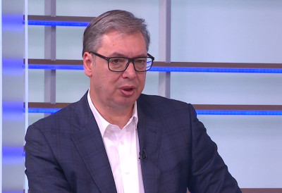 ВУЧИЋ СЕ ОБРАЋА НАЦИЈИ Председник о најављеној оставци: Осећам задовољство, али и наду и страх за будућност земље