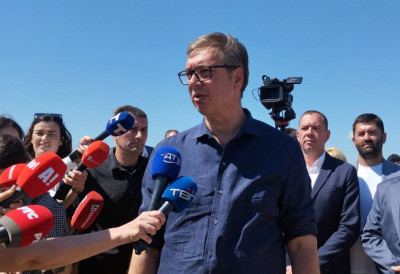 ”ОНИ ПРИЗНАЛИ НЕЗАВИСНО КОСОВО, ЈА ДОЂЕМ ТАМО И СВИ БЕСНИ” Вучић: Тужан сам јер Црна Гора наставља са праксом забране уласка држављанима Србије