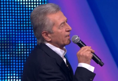 Мештани сумњају на саботажу! ЧИТАВО СЕЛО У МРАКУ ДА МИРОСЛАВ ИЛИЋ НЕ БИ ПЕВАО! Концерт српског певача ПРЕКИНУТ након сат времена! Нестала струја, огласила се и полиција