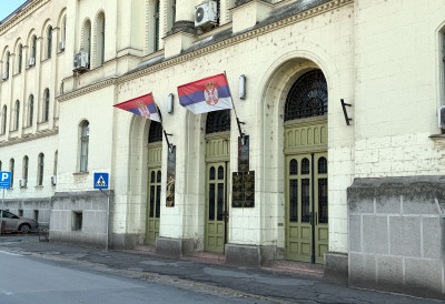 СМАЊЕНА КАЗНА ОСУЂЕНОМ ЗА СИЛОВАЊЕ И ДРУГА КРИВИЧНА ДЕЛА Суд прихватио наводе одбране