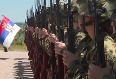 Србија враћа обавезни војни рок: Ево ко мора у касарну, а ко може да изабере цивилно служење