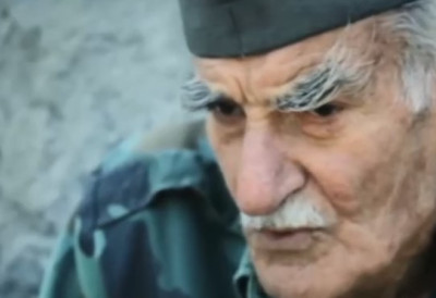 Говорио је да ЧАСТ НЕМА ЦЕНУ и да застава коју су му преци предали никада не сме да падне ТУЖНЕ ТРИ ГОДИНЕ БЕЗ ДЕДЕ ЂОРЂА Последњи стражар српских јунака на Зејтинлику
