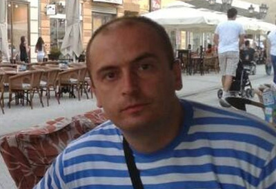 ТАЧНО 10 ГОДИНА НАКОН МАСАКРА У ЖИТИШТУ Огласила се девојка која је чудом преживела крвави пир Синише Златића ПЕТОРО ЈЕ СТРАДАЛО ПОД РАФАЛИМА, 22 РАЊЕНО
