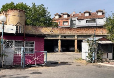 "Трепча југ" преузела три локала и гараже у центру Звечана: УЗЕЛИ И ПАРКИНГ