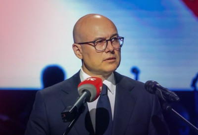 ЛИДЕР НАПРЕДЊАКА ВУЧЕВИЋ ОШТРО ОДГОВОРИО НА НАСИЉЕ БЛОКАДЕРА У УЖИЦУ "Као што нисмо устукнули прошле године, нећемо ни ове" ТО ЈЕ ЊИХОВА КАМПАЊА