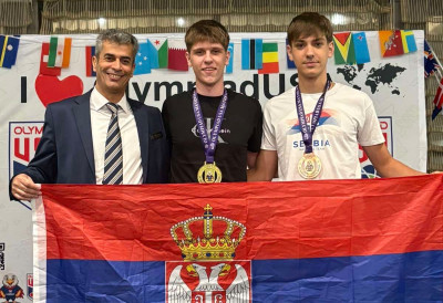 ЦЕЛА СРБИЈА МОЖЕ ДА БУДЕ ПОНОСНА Зрењанински средњошколац заблистао у Америци ВУКАШИН ЛУЖАИЋ МЕЂУ НАЈБОЉИМ МЛАДИМ МАТЕМАТИЧАРИМА СВЕТА