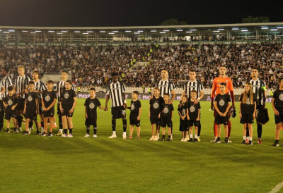 АПЕЛ ЦРНО-БЕЛИХ УОЧИ РЕКОРДНЕ ПОСЕТЕ! Новац од улазница мора да остане Партизану, а не да одлази на казне